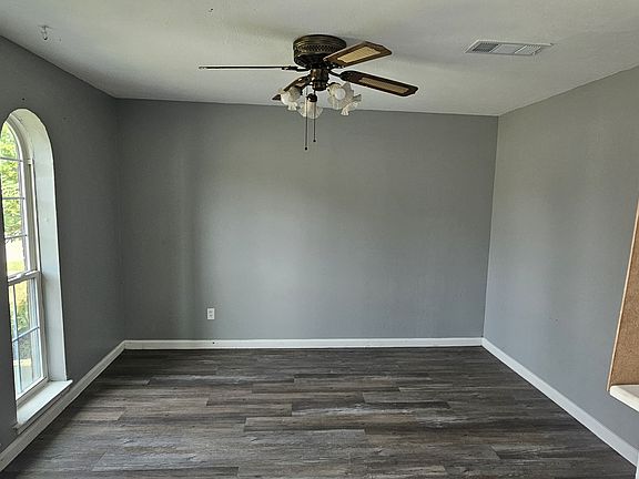 5th image of 4112 Portland St