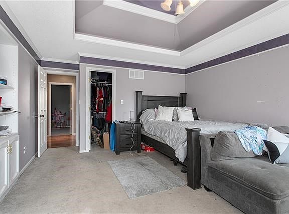 5th image of 404 SE Franklin Ct