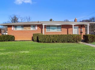 30810 Roycroft St, Livonia, MI 48154
