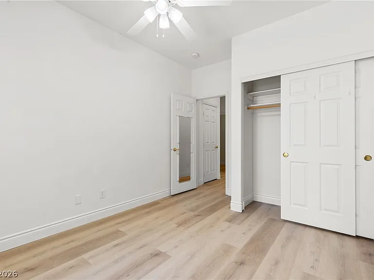 1701 Warrenville St — Photo 24
