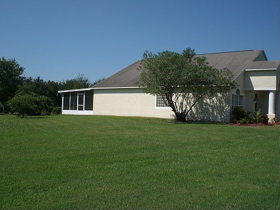 2nd image of 19020 Weatherstone Dr