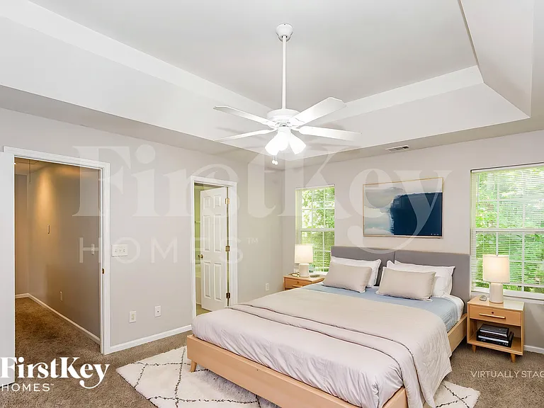 8605 Royal Bluff Dr — Photo 9