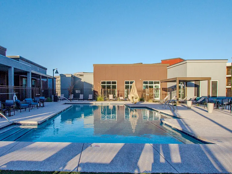 Copa Flats — Photo 59
