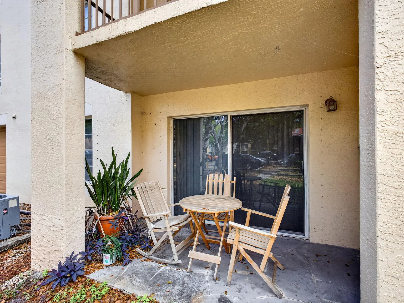 4211 — Photo 4