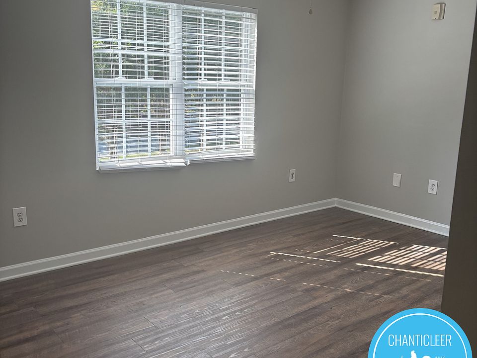 1st image of 1041 W Barton St #11430408