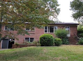 1014 2nd St SE, Conover, NC 28613