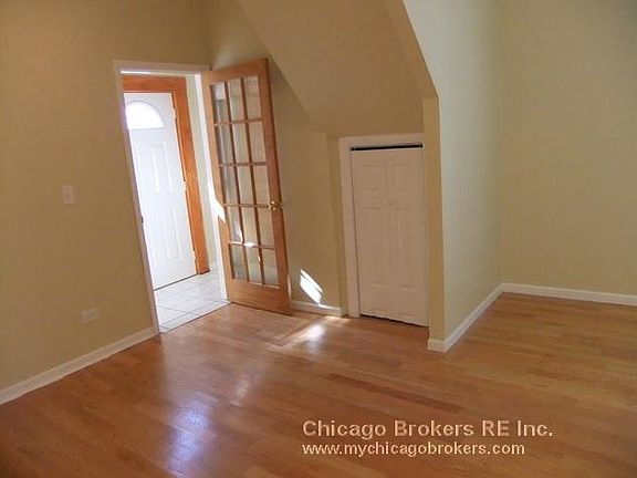 4th image of 3716 W Diversey Ave #1