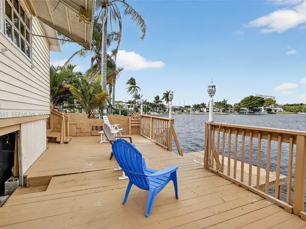 3033 Lakeshore Dr, Fort Lauderdale, FL 33312