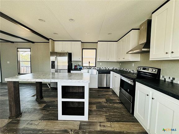 2nd image of 2963-1 Barr Ln