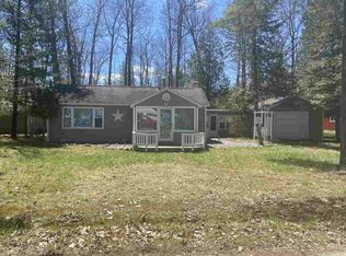 105 Lakewood Ave, Roscommon, MI 48653