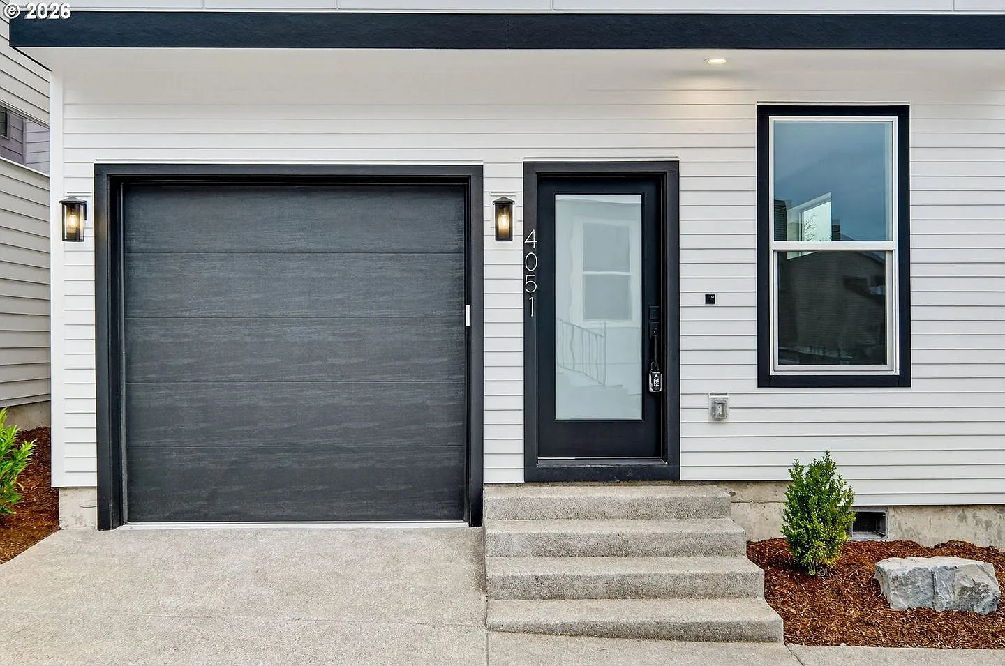 Brand-New 2-Bedroom Townhome with Modern Kitchen, Walk-In Closet & Attached Garage — Photo 3