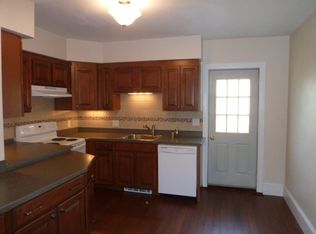 3 Thurston Ave, Newport, RI 02840