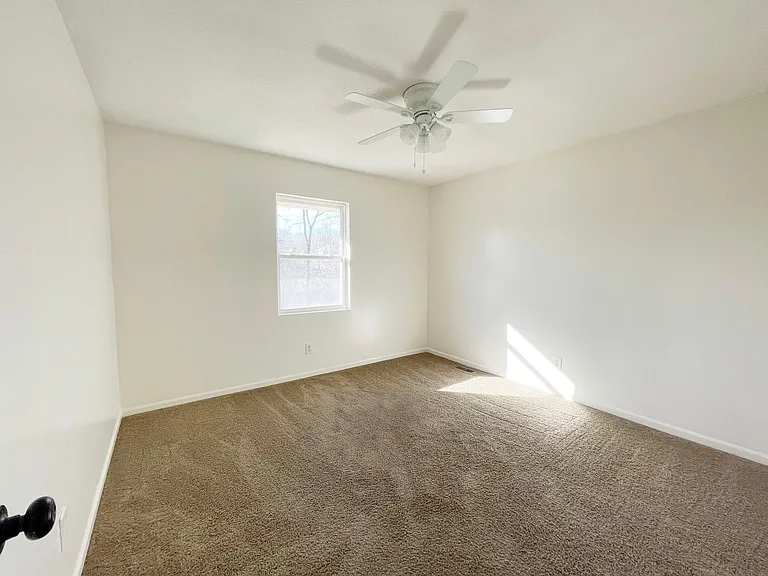 1415 La Chateau Dr — Photo 24