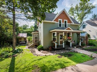 811 10th St, Hudson, WI 54016