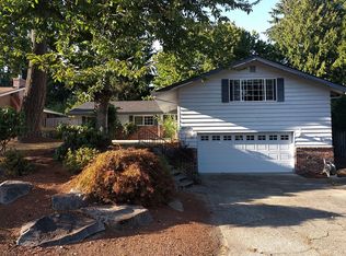 16718 SE 30th St, Bellevue, WA 98008
