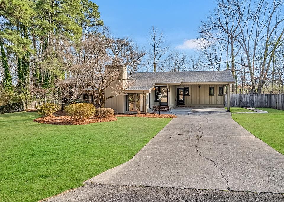 1st image of 507 Riderwood Dr