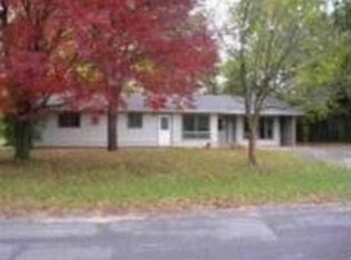72 Fern Dr, Montello, WI 53949