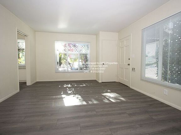 5th image of 1568 N Allen Ave