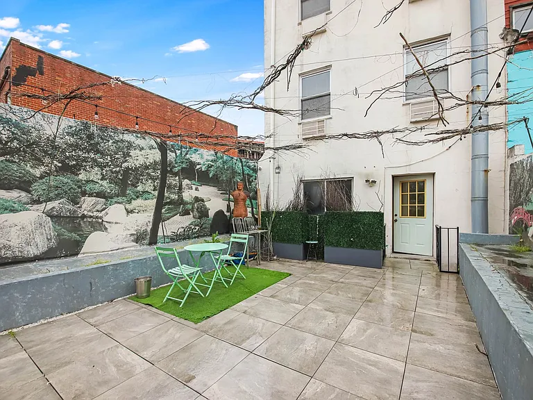 1155 Welling Ct #1 — Photo 9