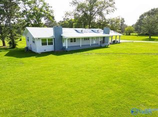 3081 Union Grove Rd, Union Grove, AL 35175