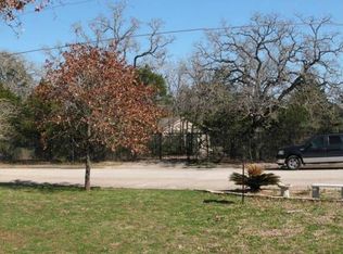224 W Oak Loop, Cedar Creek, TX 78612