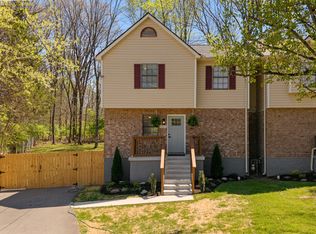 5225 Dove Trl, Hermitage, TN 37076