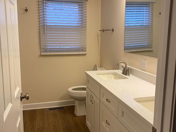 Large full bath with granite counters