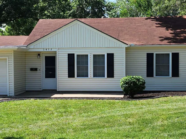 2413 SW 22nd St, Topeka, KS 66611