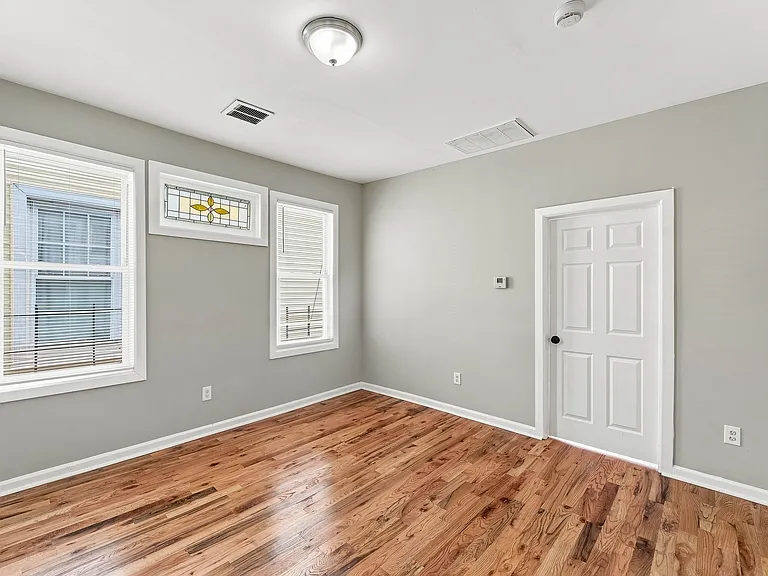 422 Woodside Ave #3 — Photo 10