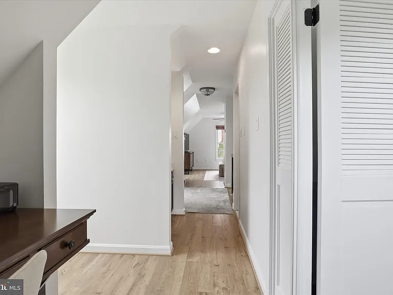 12845 Mill Brook Ct — Photo 31