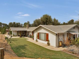 22060 Tollhouse Rd, Clovis, CA 93619