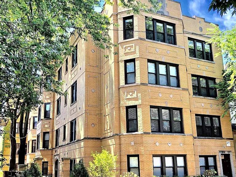 2230 N Sawyer Ave #1W — Photo 15