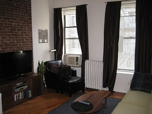 Rented by Magnone Real Estate | media 67
