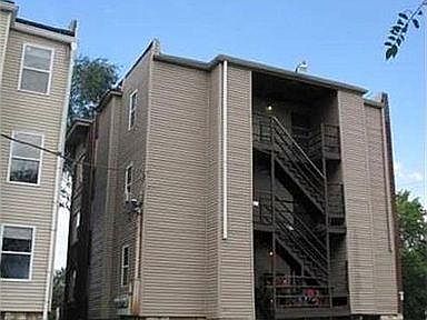 2nd image of 2703 Benton Blvd