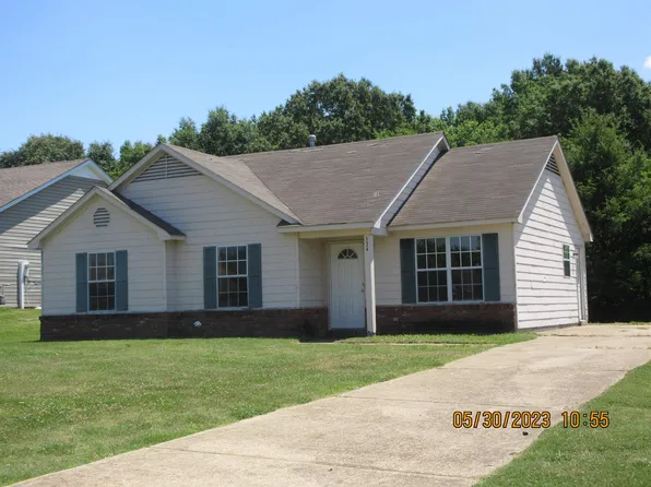 134 Harmony Dr E, Mason, TN 38049