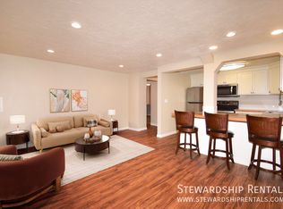 942 E 18th Ave APT 14, Eugene, OR 97403