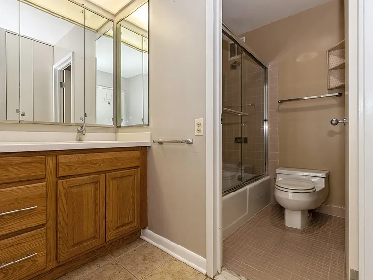 155 N Harbor Dr #1607 — Photo 11