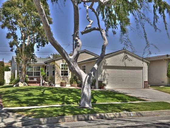 1st image of 5443 W 142nd Pl