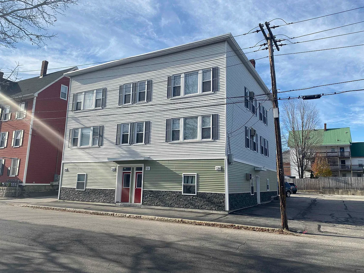 Photo 2 of 44 - 133 2nd St #2S - Manchester, NH Building Photo - 133 2nd St #2S