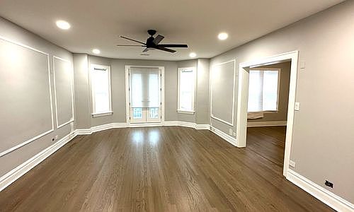 1st image of 1352 W Carmen Ave #1F