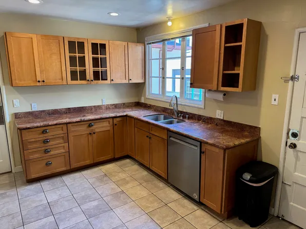 1640 Scenic Ave APT 2, Berkeley, CA 94709