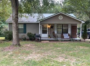 220 Robertson Rd, Bethel Springs, TN 38315