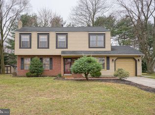 16 Constitution Blvd, Berlin, NJ 08009