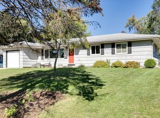 356 E 100th St, Bloomington, MN 55420