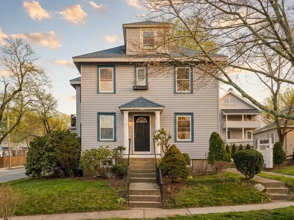 652 Belmont St #2, Watertown, MA 02472