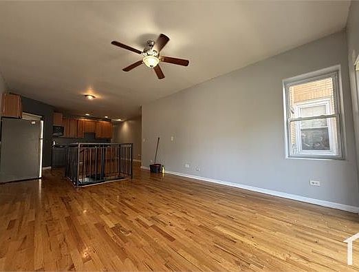 3rd image of 4059 W Hirsch St Unit 1E