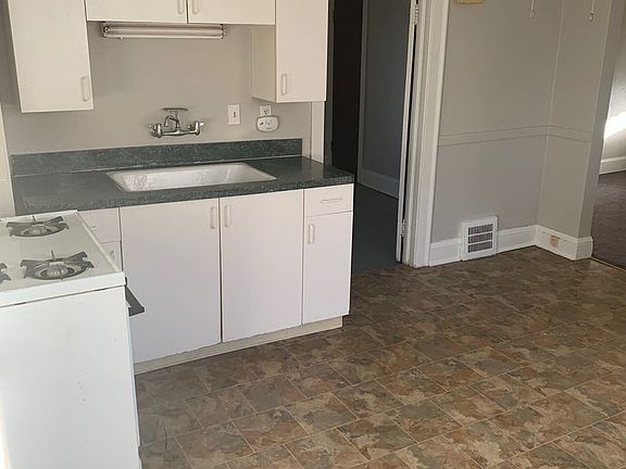2nd image of 11119 Plymouth Ave #2