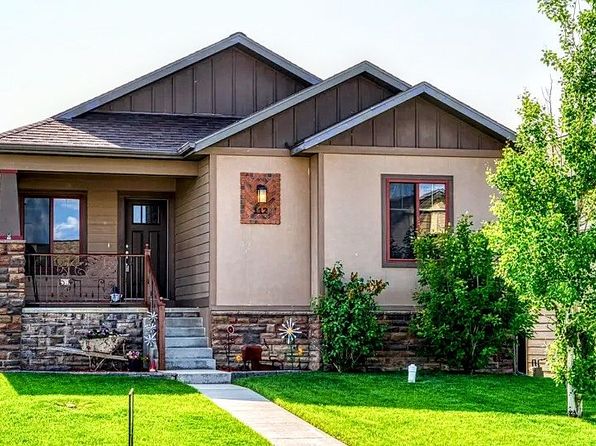 112 College Park Cir