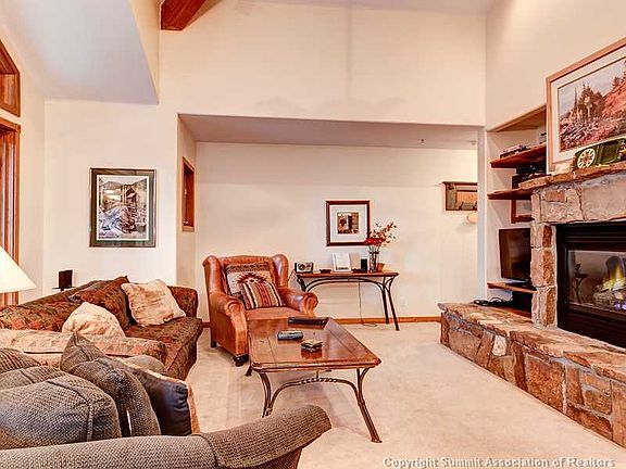 5th image of 43 SNOWFLAKE Drive UNIT 21