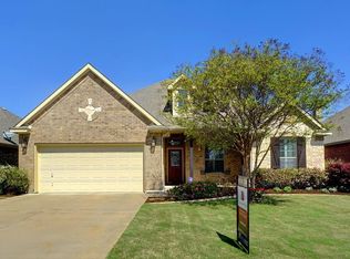 508 Castlebrook Ct, Saginaw, TX 76179
